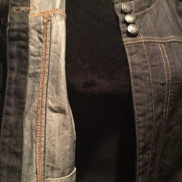 Jean jacket - Picture 2 of 6